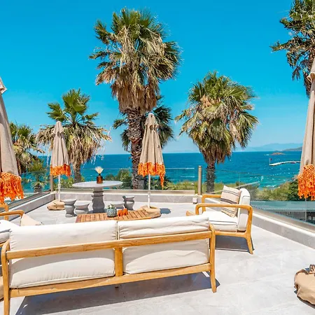 La Local Yalikavak Bodrum