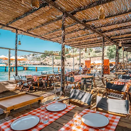 La Local Yalikavak * Bodrum