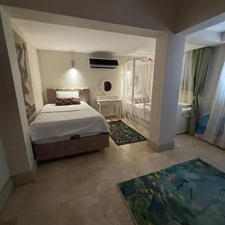 La Local Yalıkavak *