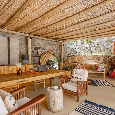 Hotell La Local Yalikavak *