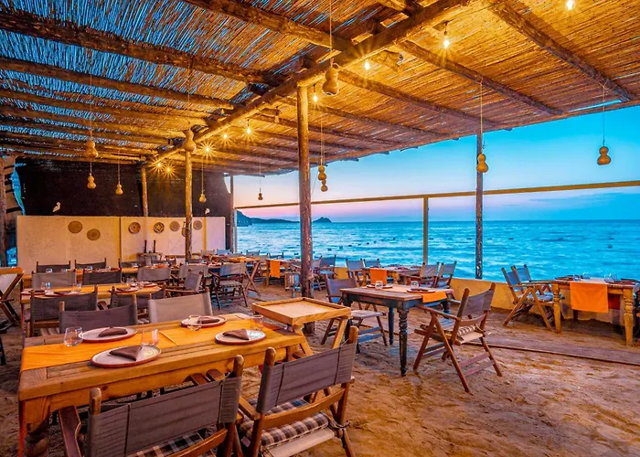 La Local Yalikavak Ξενοδοχείο Αλικαρνασσός