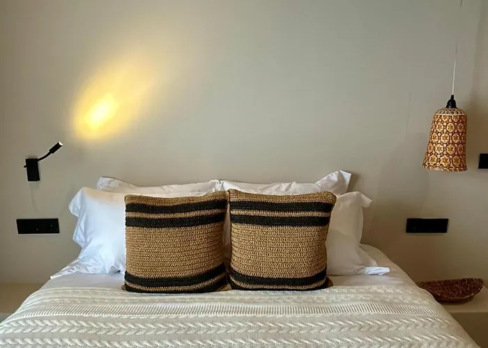 La Local Yalikavak Ξενοδοχείο *