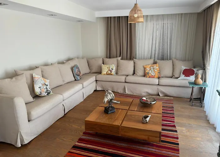 La Local Yalikavak Ξενοδοχείο