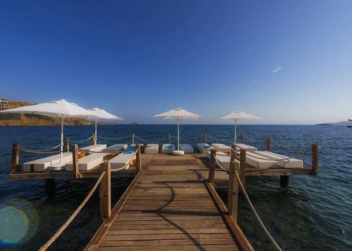 La Local Yalikavak Ξενοδοχείο Αλικαρνασσός